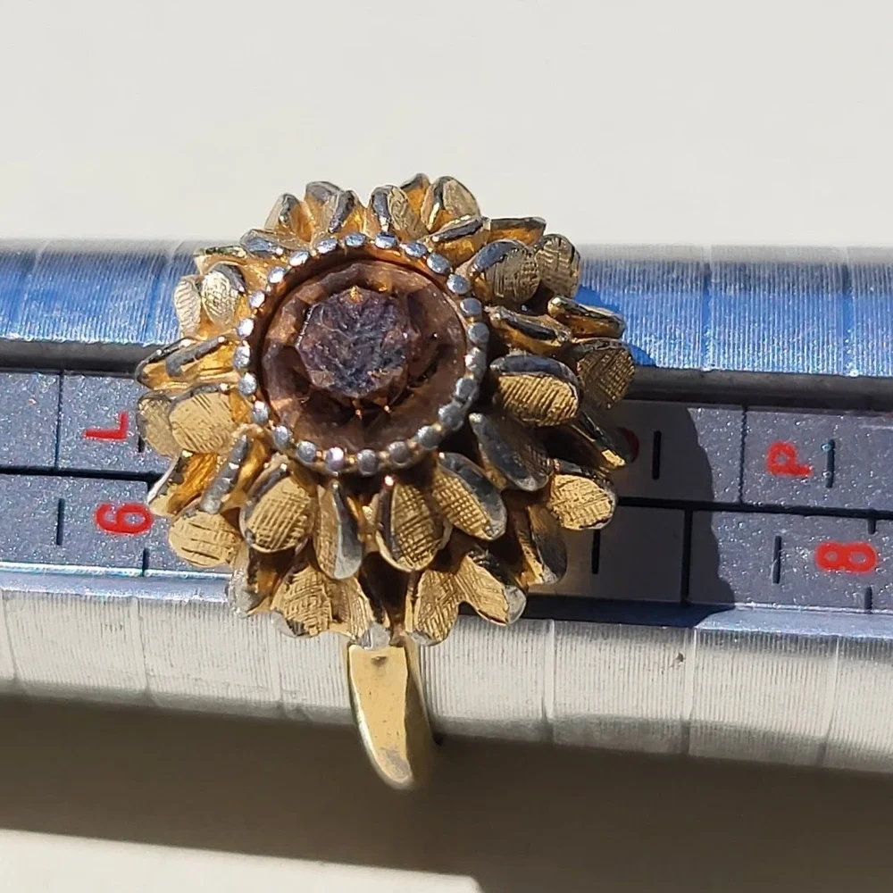 Avon vintage ring